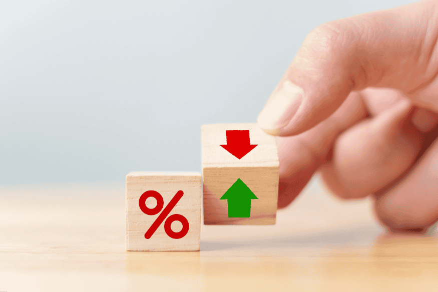 Taux d’intérêt variables vs fixes : avantages et inconvénients